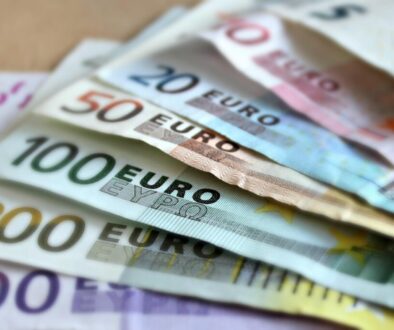 martaposemuckel-banknotes-209104